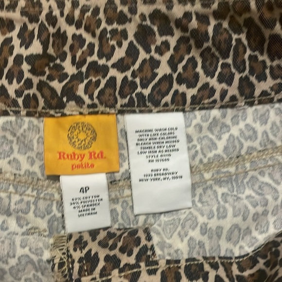 Leopard pants - Picture 4 of 7